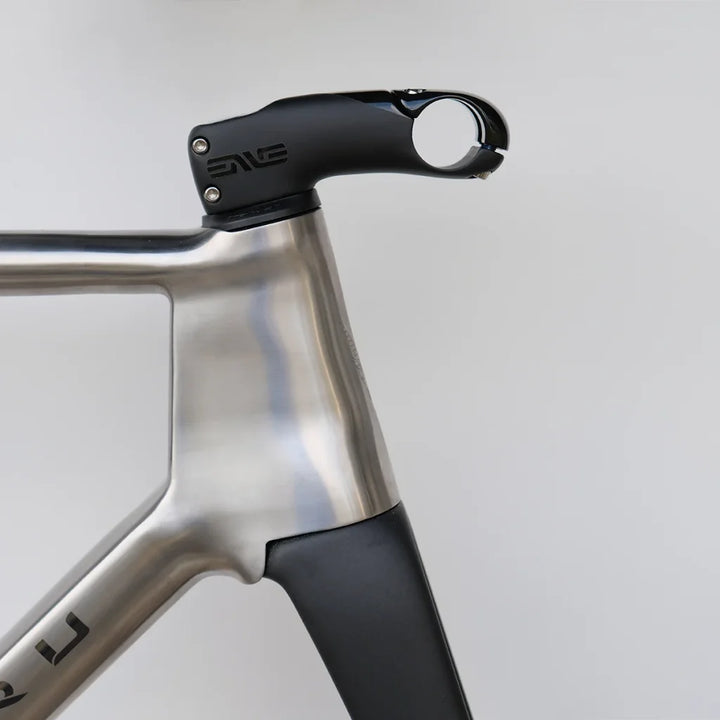 Chiru Aerix - Titanium Road