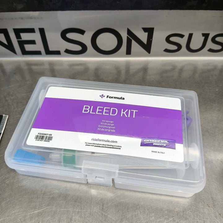 Formula Brake Bleed Kit - Mineral or DOT