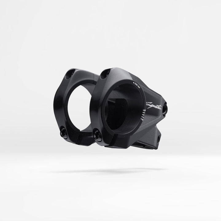 Signature Entra 35 Stem – Black – 32 three-quarter view BLACK